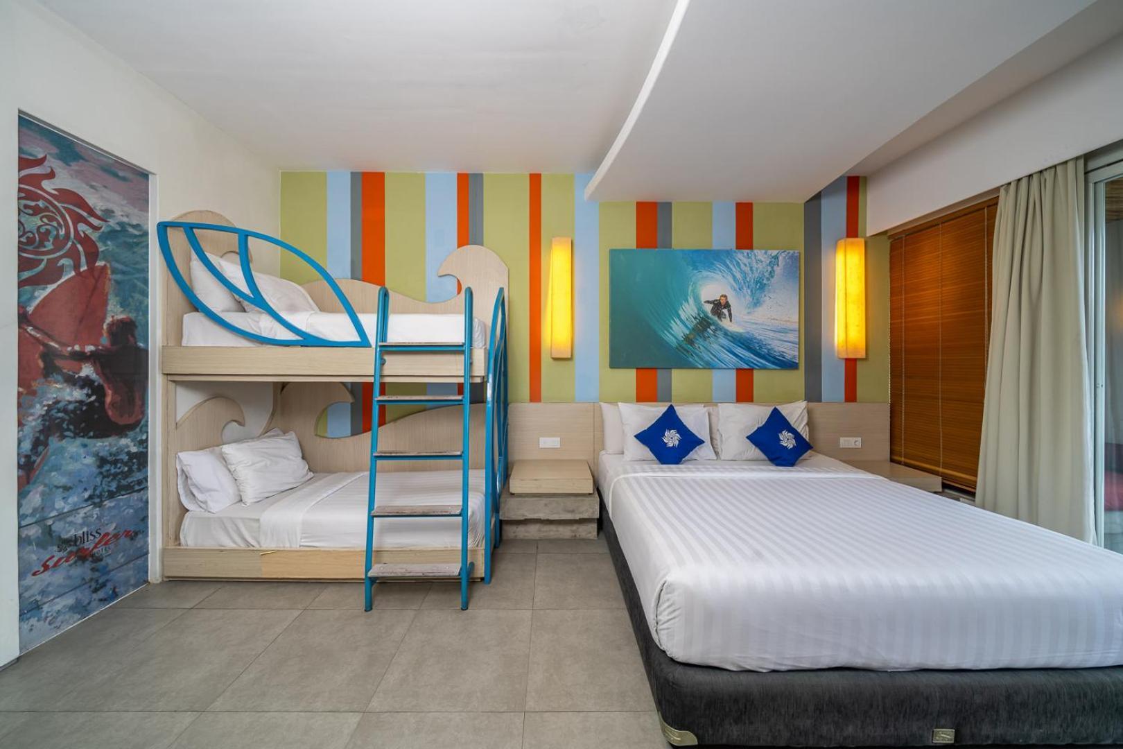 Bliss Surfer Hotel By Tritama Hospitality Legian Exterior foto