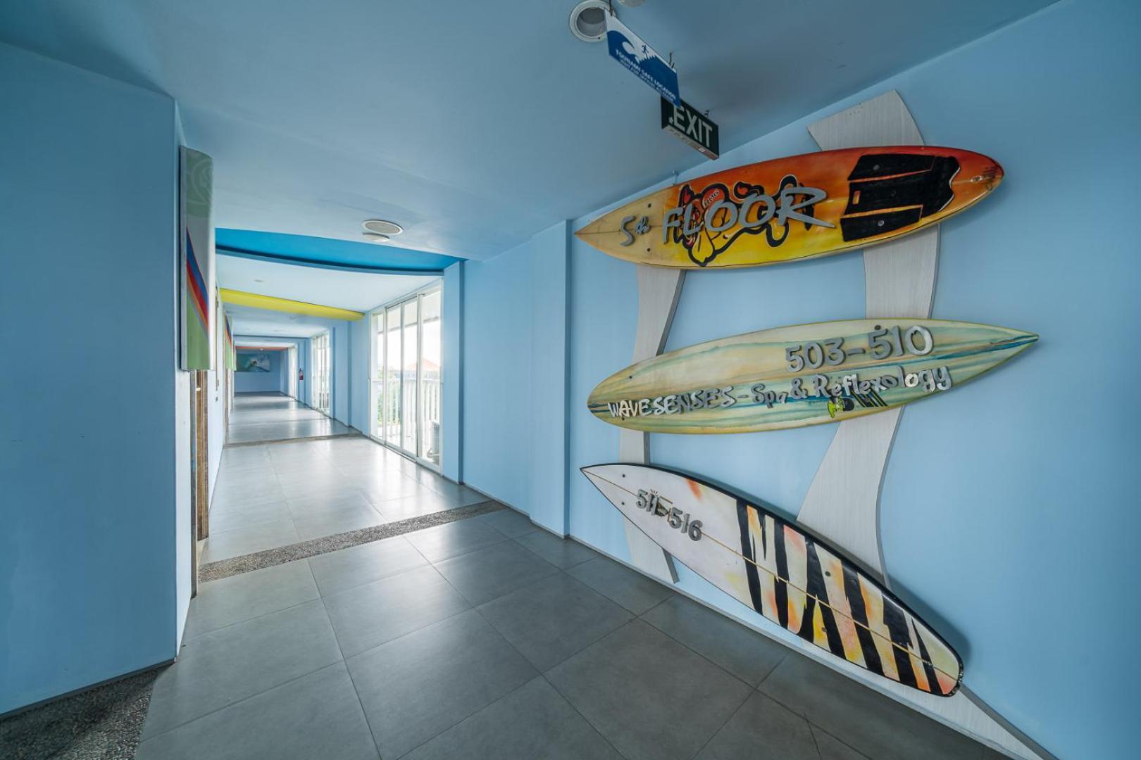Bliss Surfer Hotel By Tritama Hospitality Legian Exterior foto
