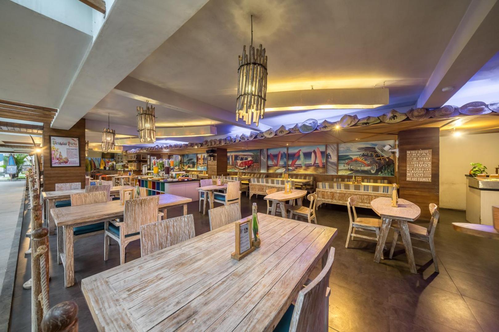 Bliss Surfer Hotel By Tritama Hospitality Legian Exterior foto
