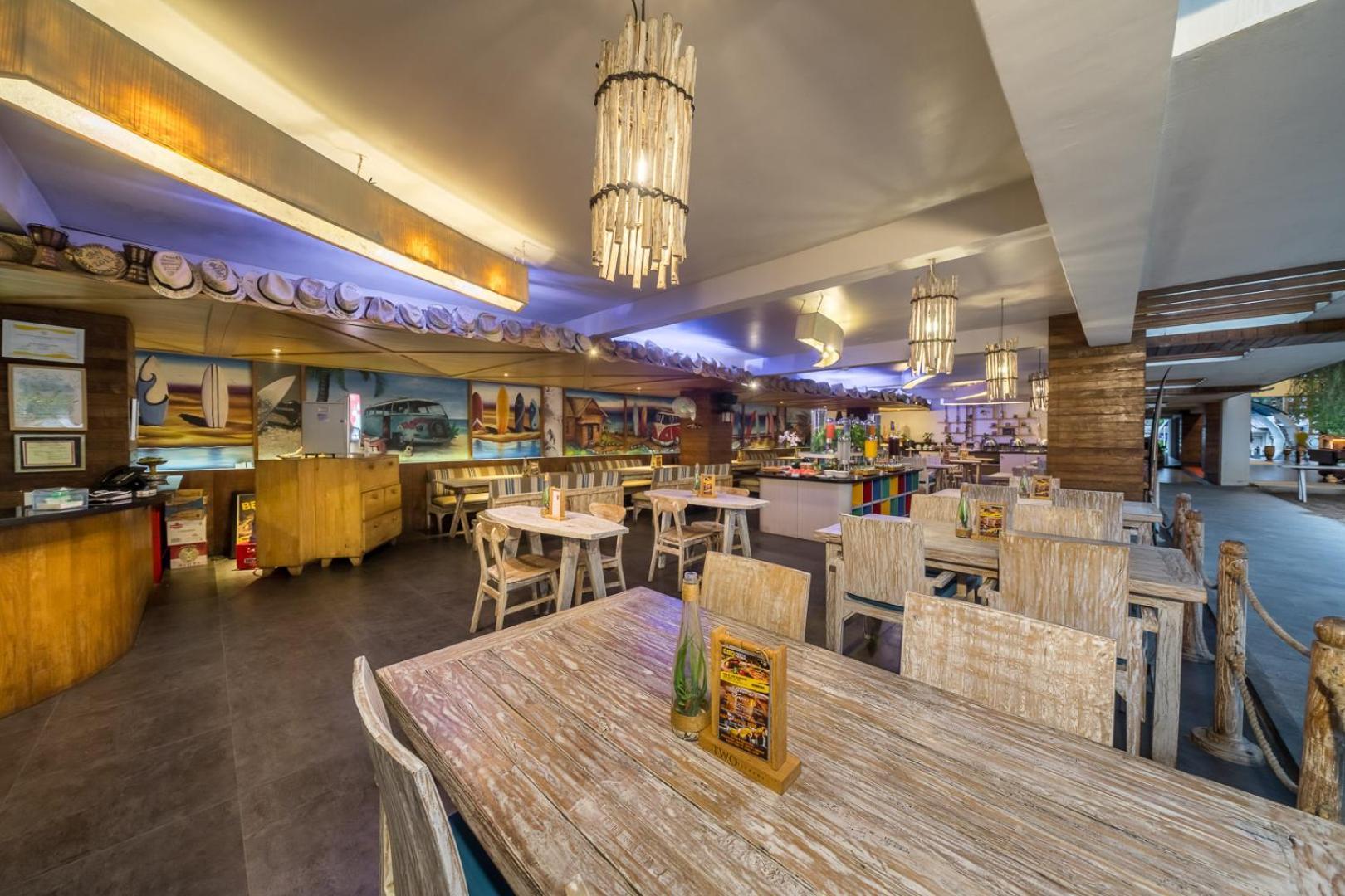 Bliss Surfer Hotel By Tritama Hospitality Legian Exterior foto